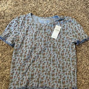 Blue flower American Eagle crop top